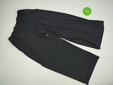 szorty cargo: Czarne damskie spodnie typu culottes - Krój: szerokie nogawki 7/8 — 3