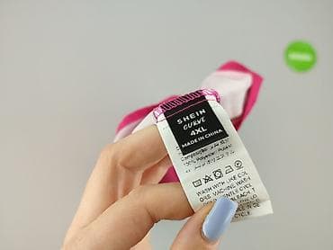 bluzki plus size shein: Shein Curve, Top damski, rozmiar 4XL — 4