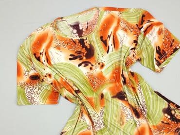 Футболка жіноча, M на lalafo.pl Футболка жіноча, M