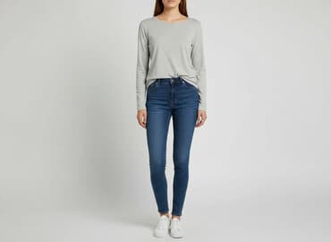 be love me ubrania: By Me, Women`s T-shirt, size M — 7