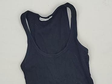 pull and bear vests: Bershka, Top damski, rozmiar S — 1