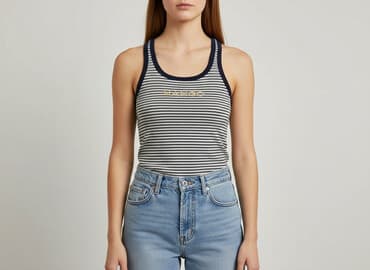 koszulki bez rękawów damskie armani exchange: Mango, Women`s top, size XS — 1
