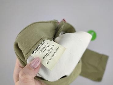 pull and bear bluza: Chinosy dla mężczyzn, rozmiar L — 5