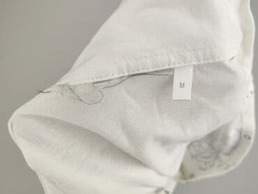 distressed t shirty: Жіноча футболка поло, розмір M — 4