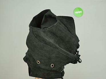 kurtki dam: Kamizelka damska, rozmiar S — 4