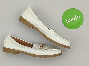 kozaki pull and bear: Flat shoes for women, size 39 — 3