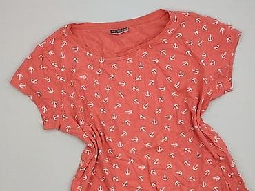 pull and bear pull and bear pull and bear: Beloved, Women`s T-shirt, size M — 1