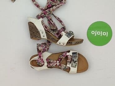 sandały koturna ccc: Sandals for women, size 36 — 4