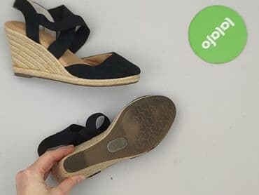 waska stopa: Sandały damskie, rozmiar 37 — 6