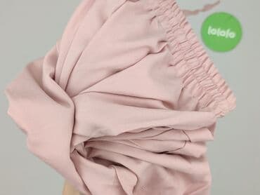 spodnie dresowe new balance: Szorty damskie, M — 4