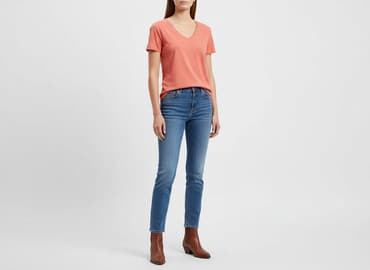 janina stretch t shirt: Janina, Women`s T-shirt, size L — 7