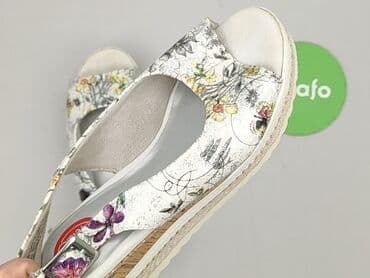 czerwone sandały na słupku ccc: Jana, Sandały damskie, rozmiar 36 — 6