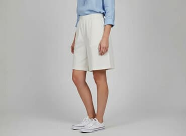 białe spodenki krótkie: Szorty damskie, rozmiar S — 6