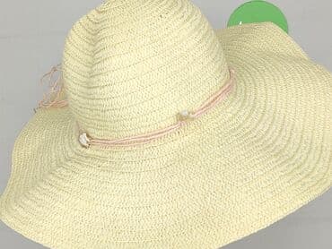 Hats and caps: Hat, Female, condition - Very good — 5