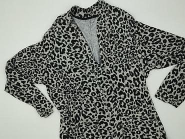 carters 6: F&F, Narzutka damska, rozmiar 6XL — 1