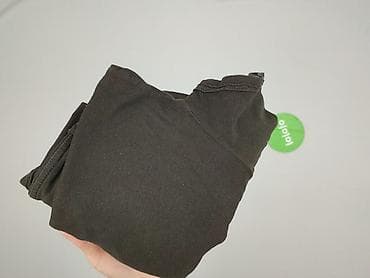 bluzka dekolt w serce: T-shirt damski, rozmiar S — 5