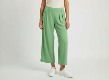 spodnica z eko skóry reserved: Spodnie materiałowe damskie, rozmiar S — 7