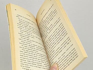 Książki: Książka, gatunek - Powieść, stan - Bardzo dobry — 2
