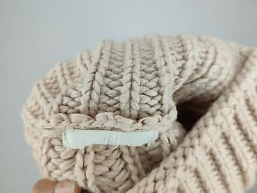 płaszczyk: H&M, Sweter damski, rozmiar One size — 4