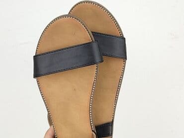 czarne sandałki ccc: Sandały damskie, rozmiar 40 — 4