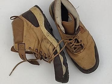 hooligans 3: New Balance, Botki dla mężczyzn, rozmiar 40 — 1
