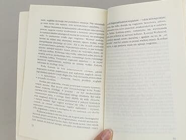 Książki: Książka, gatunek - Edukacyjna, stan - Bardzo dobry — 3