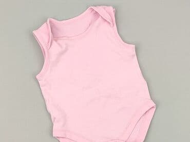kombinezon pikachu: Body, EarlyDays, 6-9 miesięcy, 
stan - Idealny — 1