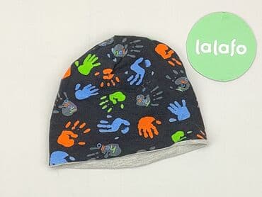 body z kubusiem puchatkiem: Hat, condition - Good — 2