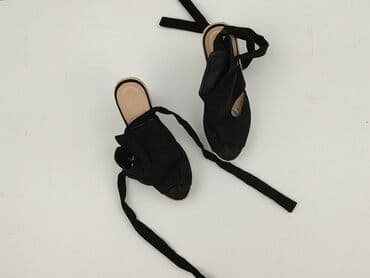 buty na koturnie z futerkiem: Sandały damskie, rozmiar 41 — 18