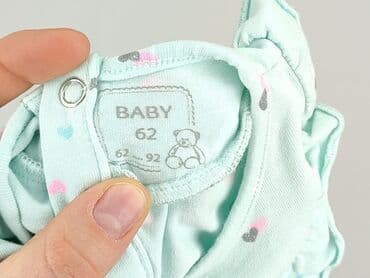 ubranka dla niemowląt c a: Body, 1-3 months, 
condition - Perfect — 4