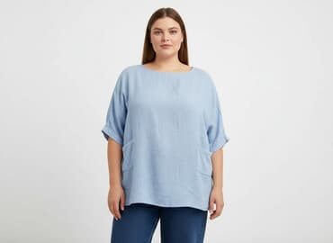 niebieska bluzki z krótkim rękawem: Bluzka damska, rozmiar 8XL — 1