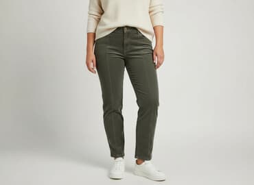 kapcie wyprzeda: Jeansy damskie, rozmiar 2XL — 6