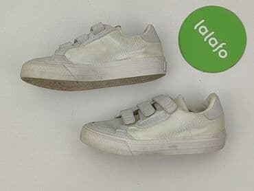 Босоніжки: Кросівки Adidas, 30, Б/в на lalafo.pl — 2 Босоніжки: Кросівки Adidas, 30, Б/в — 2