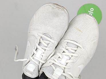 converse białe 39: Nike, Sneakersy dla mężczyzn, rozmiar 40 — 8