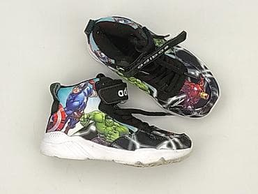 decatlon dresy: Buty sportowe 26, Używany — 1