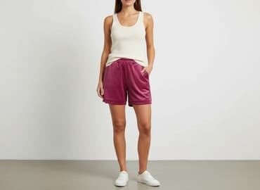 komplet welurowy krótkie spodenki: Velour, Szorty damskie, rozmiar S — 1