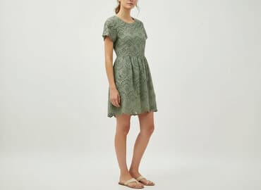 do komunii w trampkach: Sukienka damska, rozmiar S — 1