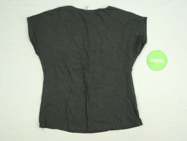 czarne koszulki damskie z nadrukiem: Футболка жіноча, розмір L — 8