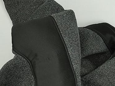 ubrania ca: Bluza z kapturem damska, rozmiar M — 6