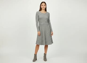 sukienka na drutach krok po kroku: Sukienka damska, rozmiar S — 1