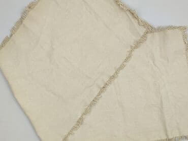 Obrus 115 x 40, kolor - Beżowy, stan - Idealny w lalafo.pl Obrus 115 x 40, kolor - Beżowy, stan - Idealny