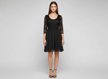 proste czarne sukienki: Sukienka damska, rozmiar S — 1