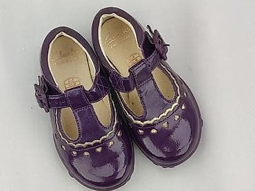 c: Buciki niemowlęce, Clarks, 15 i mniejsze, stan - Idealny — 1