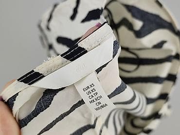 hello kitty szlafrok: H&M, Sukienka damska, rozmiar XS — 5