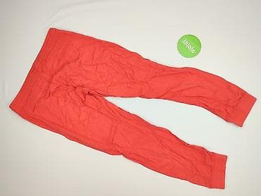 pull and bear shorts: Material trousers for women, size M — 3