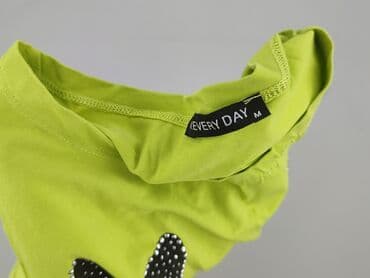 michael kors t shirty damskie: Футболка жіноча, M на lalafo.pl — 5 michael kors t shirty damskie: Футболка жіноча, M — 5