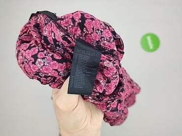 Women: Women`s skirt, size S — 4