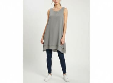 jaka koszula do szarej marynarki: Sukienka damska, rozmiar M — 1