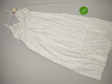 biale trampki mustang: Sukienka damska, rozmiar S — 3