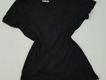 czarne t shirty damskie w serek: Beloved, T-shirt damski, rozmiar S — 1